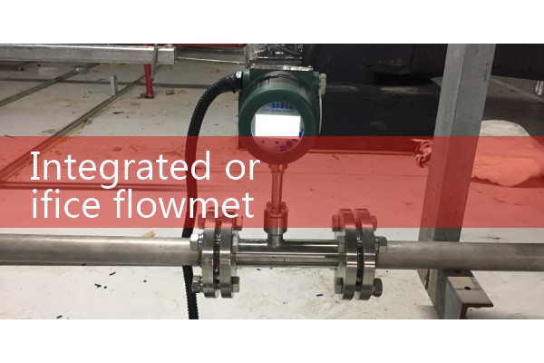 Integrated orifice flowmeter